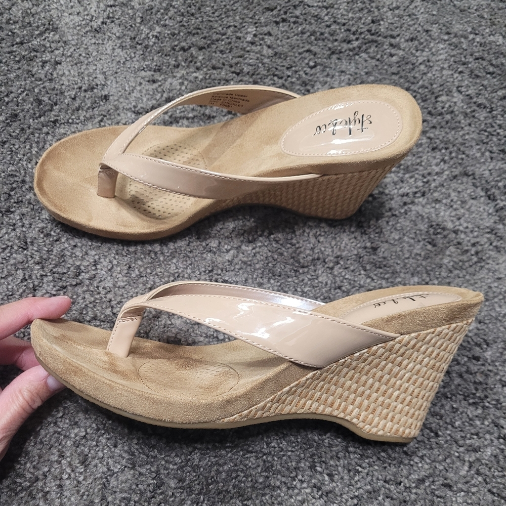 Style & Co size nude size 7